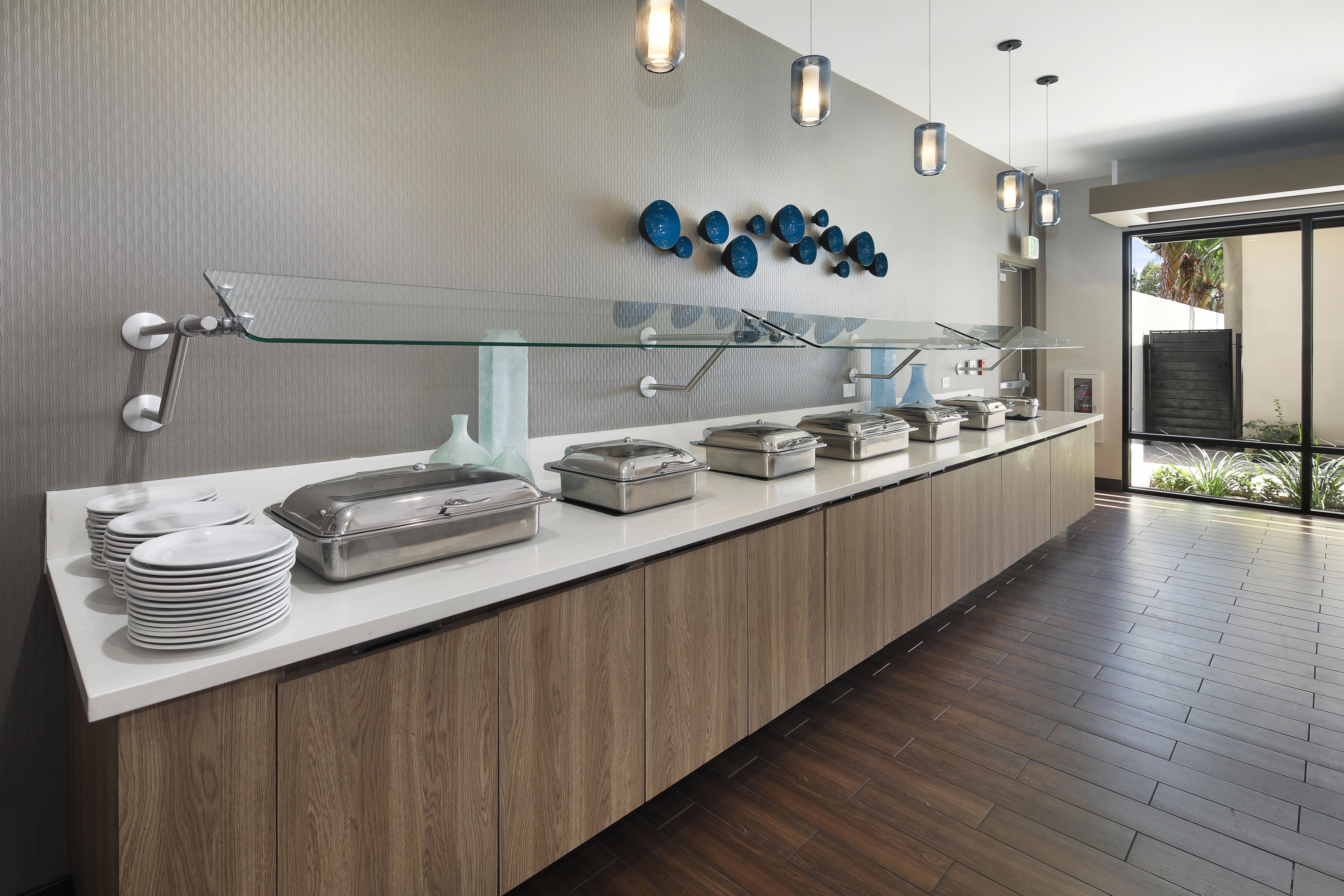 Holiday Inn Hotel & Suites Anaheim By Ihg Eksteriør billede