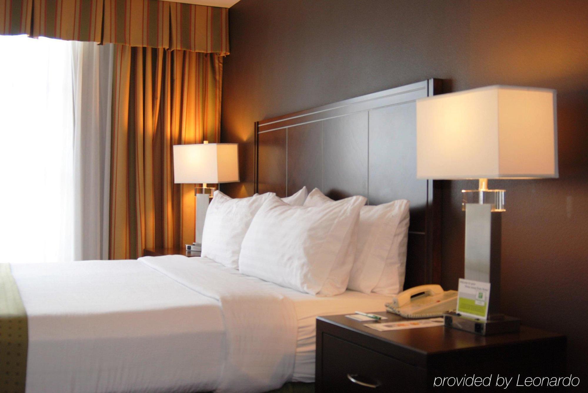 Holiday Inn Hotel & Suites Anaheim By Ihg Eksteriør billede