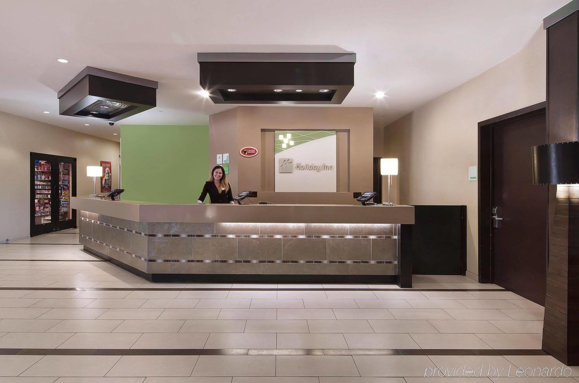 Holiday Inn Hotel & Suites Anaheim By Ihg Eksteriør billede